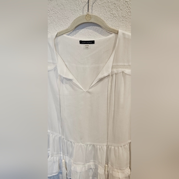 Tommy Hilfiger White Ruffle Top Size Small - Picture 3 of 4